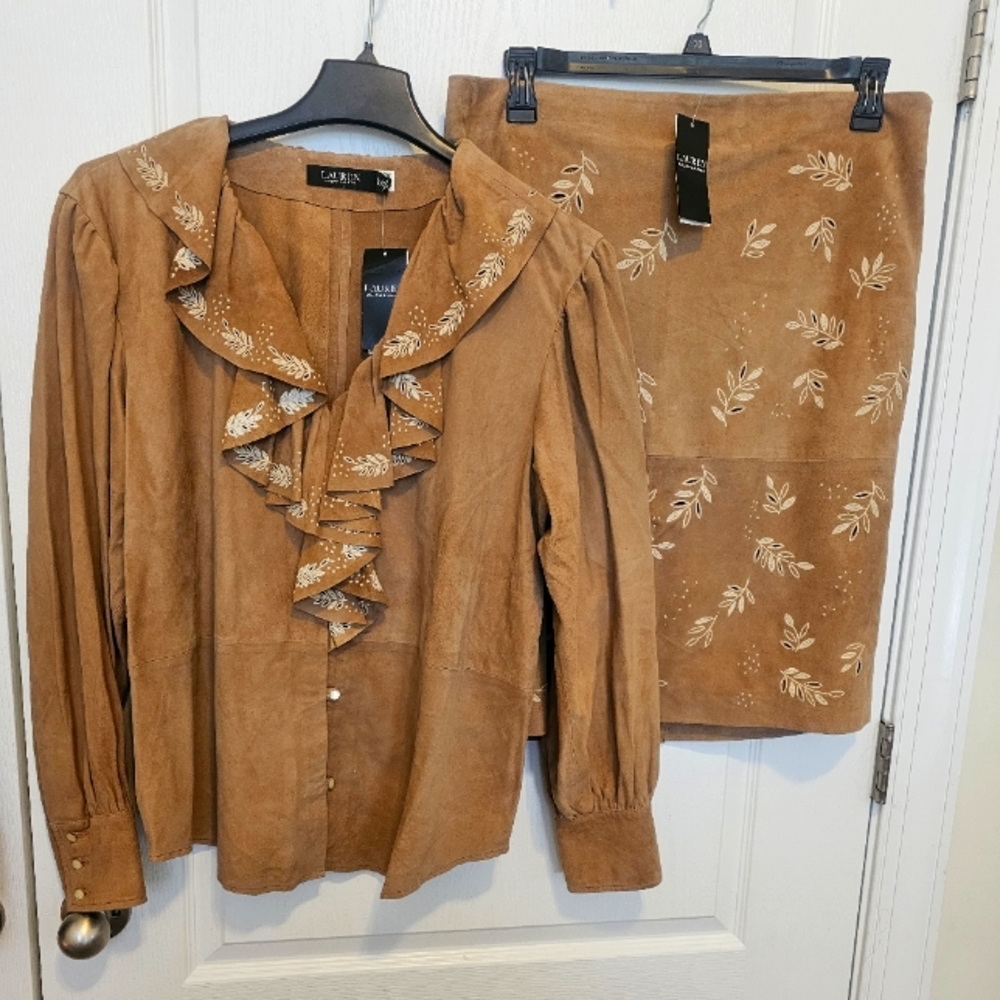 Size XL SUEDE Top and Skirt Ralph Lauren Ruffle Trim Embroidered Blouse